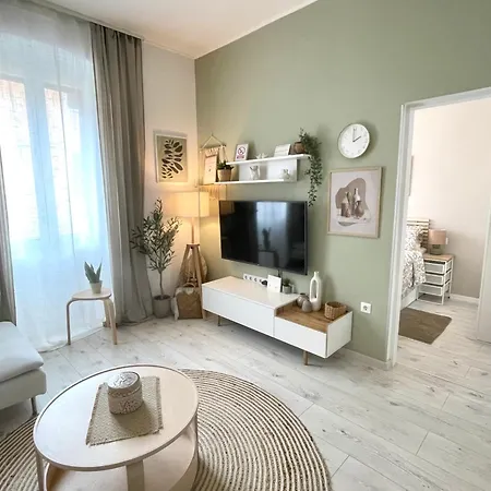 Storia Parentina Center Poreč