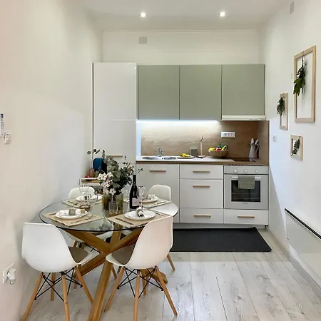 Storia Parentina Center