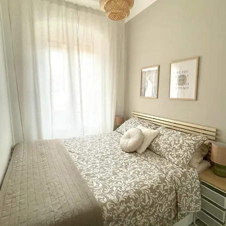 Storia Parentina Center ポレッチ