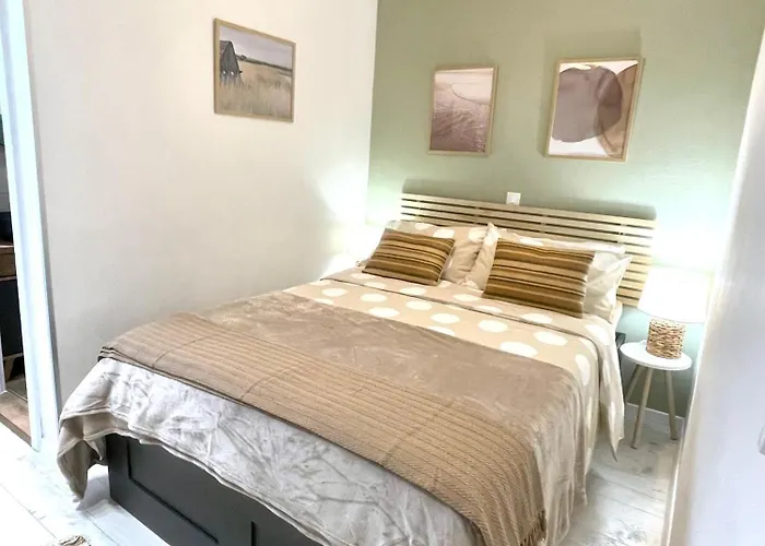 Storia Parentina Center Apartment *